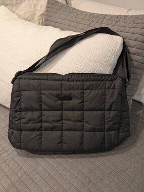 Reebok black massenger bag